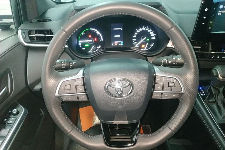 Used Toyota Sienna 2024 2.5L Hybrid Four-Wheel Drive Prestige Edition