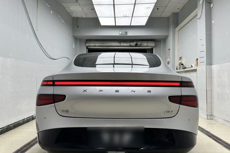 Used XPeng P7 2023 P7i 702 Max Exterior 7