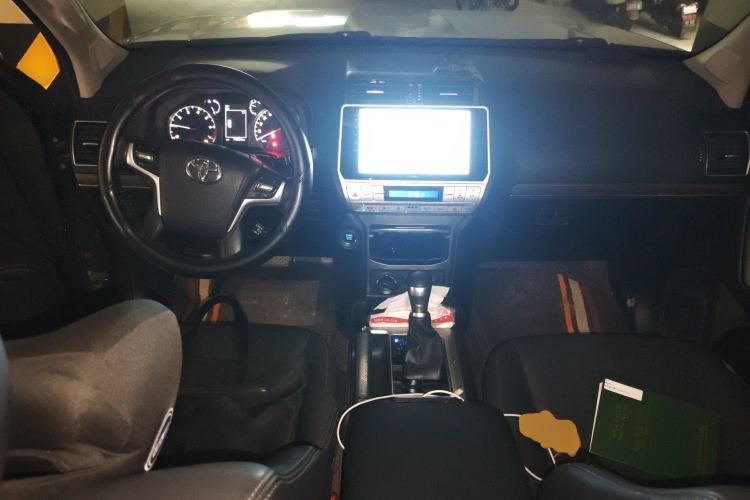 Used Toyota Prado 2019 3.5L Automatic TX-L Deluxe Edition with Rear-Mounted Spare Tire Center Console