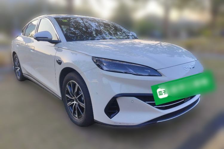 Used BYD Seal 06 New Energy 2025 DM-i Smart Drive 120KM Prestige Model Front Right 45 Deg
