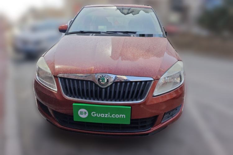 Used Skoda Fabia 2012 1.4L Automatic Crystal Edition
