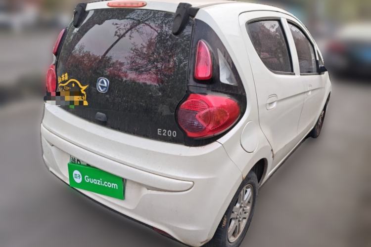 Used JMEV E200L 2018 E200L Standard Model (250 km) Rear Right 45 Deg