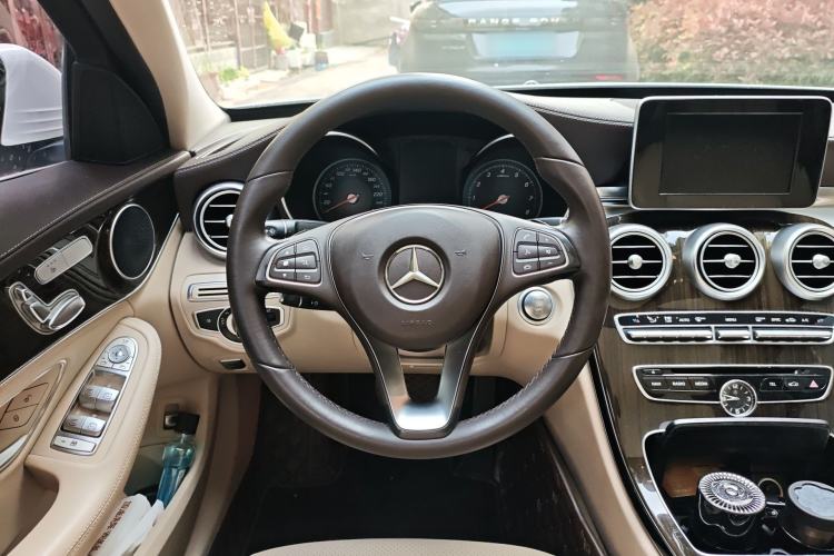 Used Mercedes-Benz C-Class 2016 C 200 L