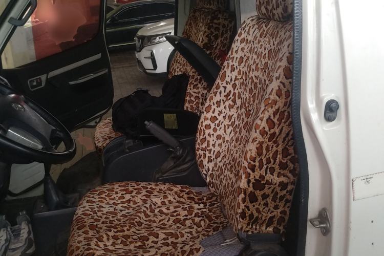 Used King Long Golden Way 2016 2.0L Box Truck 4G20
