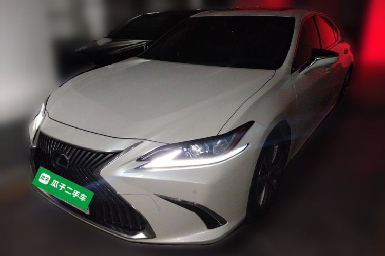 Used Lexus ES 2020 200 Excellence Edition
