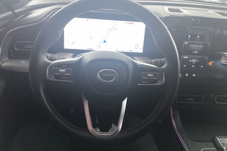 Used GAC Trumpchi GS8 2022 Linghang Series 2.0 TGDI Two-Wheel-Drive Luxury Smart Connectivity Version (7 Seats)
