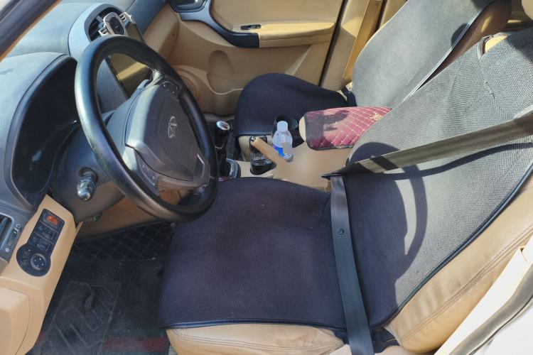 Used Chery Tiggo 2012 Elite Edition 1.6S Manual Luxury Model Left Front Seat