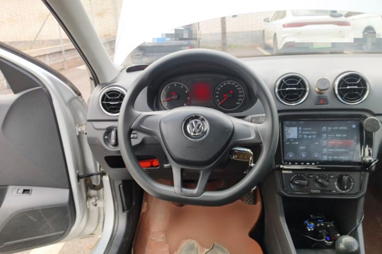 Used Volkswagen Jetta 2017 1.4L Manual Fashion Edition