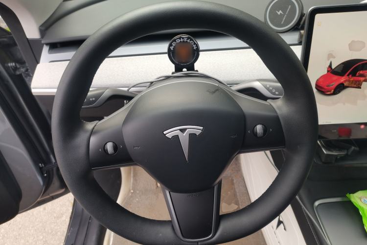 Used Tesla Model Y 2024 Rear-Wheel-Drive Version
