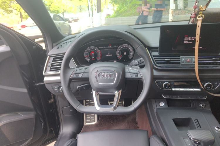 Used Audi Q5L 2024 40 TFSI Luxury Dynamic Edition Steering Wheel