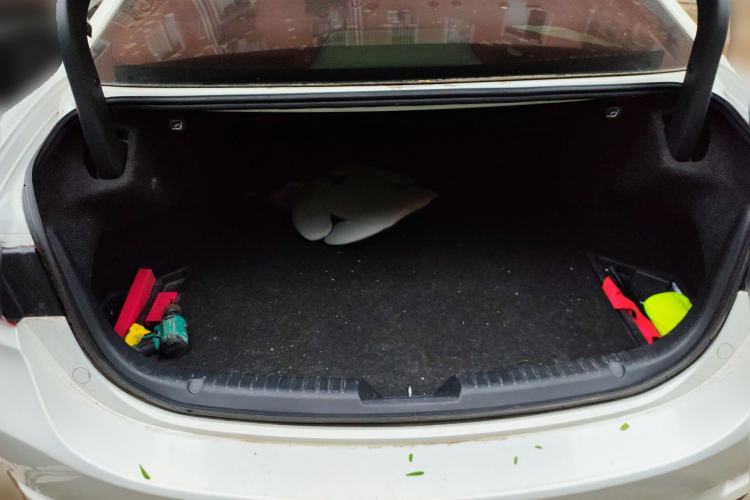 Used Mazda Atenza 2018 2.0L Blue Sky Luxury Edition China V Standard Trunk