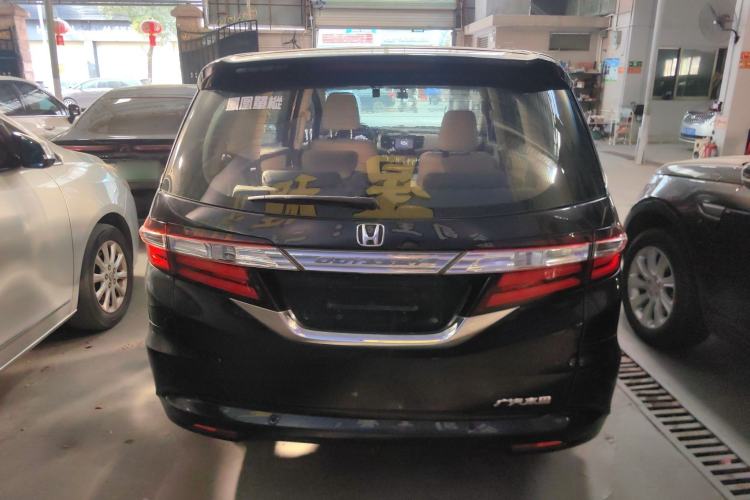 Used Honda Odyssey 2015 Revised 2.4L Luxury Edition