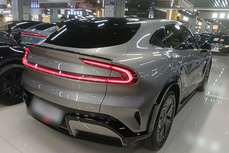 Used Xiaomi Auto YU7 2025 Ultra-Long Range All-Wheel Drive Pro Version
