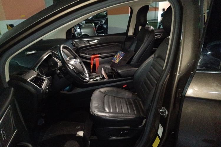 Used Ford Edge 2016 EcoBoost 245 Two-Wheel-Drive Titanium 7-Seater