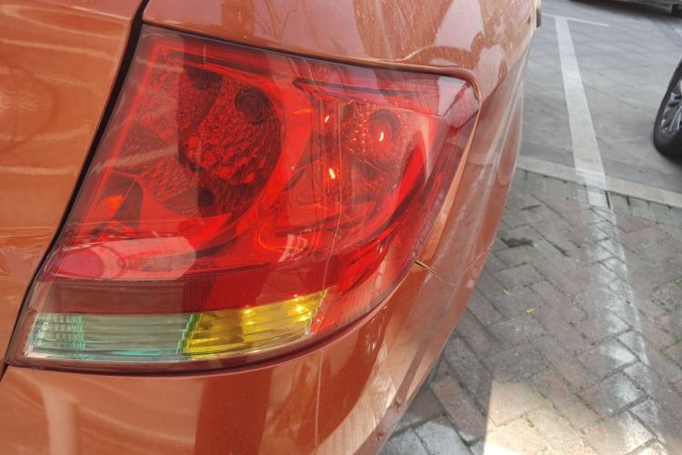 Used Chevrolet Sail 2013 Sedan 1.2L Manual Fashionable Happiness Edition