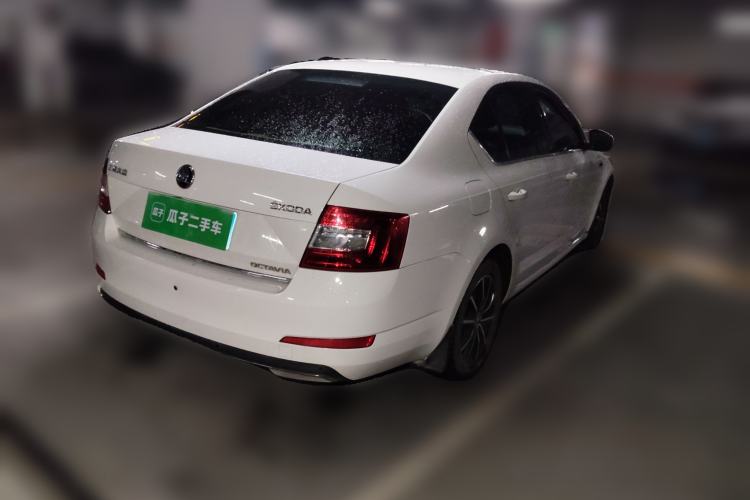 Used Skoda Octavia 2017 1.6L Automatic Smart Drive Edition