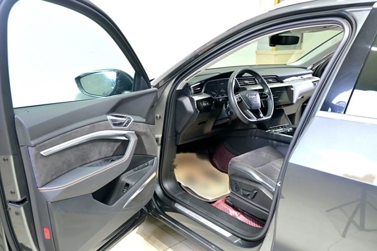 Used Audi e-tron 2021 50 quattro Prestige Edition