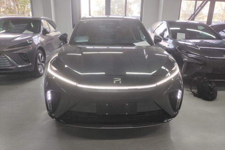 Used Rising R7 2023 Rear-Drive Screen King Pro Edition
