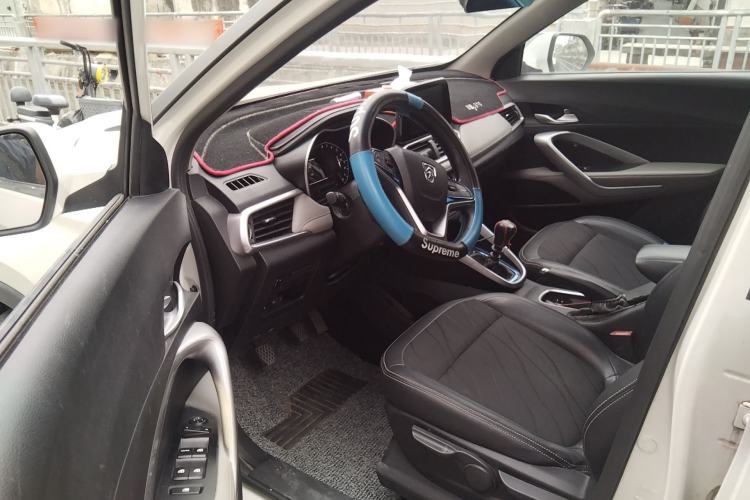 Used Baojun 510 2017 1.5L manual Comfort trim Driver Seat