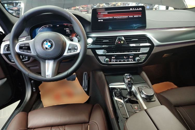 Used BMW 5 Series 2022 Restyled 540i Luxury Edition M Sport Package
