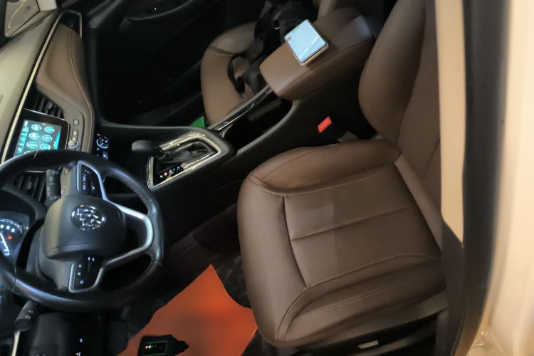 Used Buick GL6 2019 18T 6-Seater Connected Luxury Version China VI Standard
