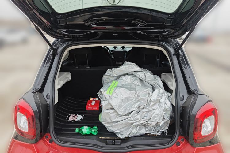 Used smart forfour 2016 1.0L 52 kW Dynamic Edition