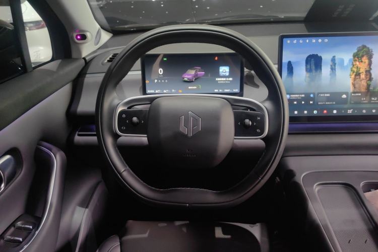 Used Leapmotor C16 2024 Range-Extended 200 LiDAR Edition Steering Wheel