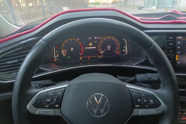 Used Volkswagen Tayron X 2020 330TSI Two-Wheel Drive Luxury Smart Connectivity Version