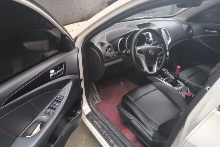 Used Changan Eado 2013 1.6L Manual Junku Model China V Standard
