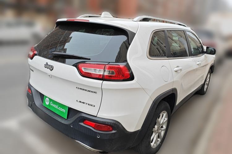 Used Jeep Cherokee 2017 2.4L Leading Edition