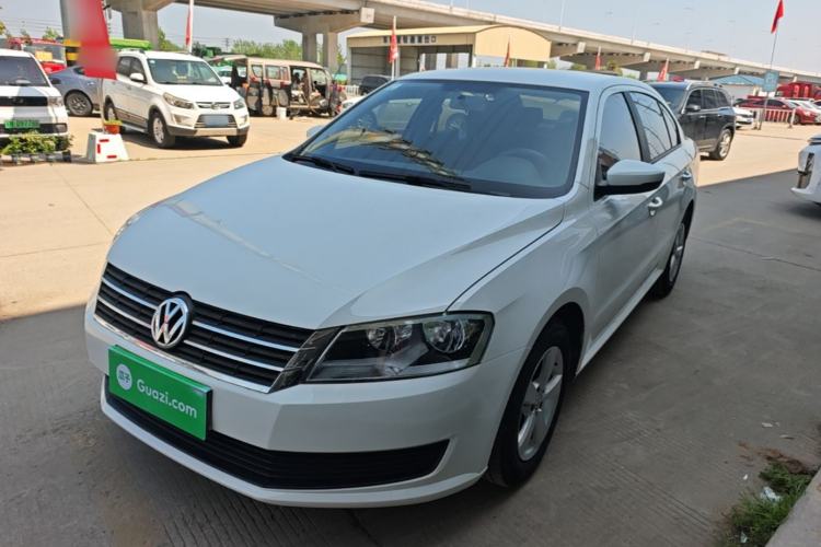 Used Volkswagen Lavida 2013 Revised Classic 1.6L Manual Fashion Edition