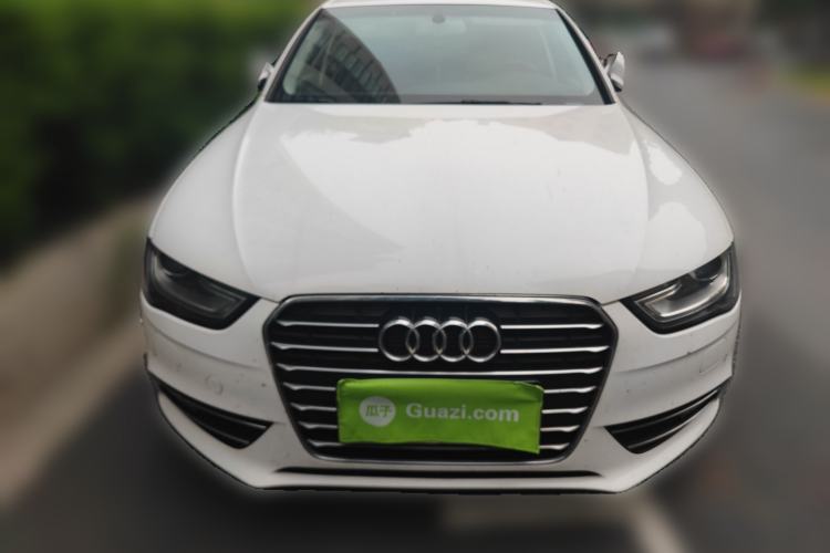 Used Audi A4L 2016 35 TFSI Collector's Edition Automatic Standard Model
