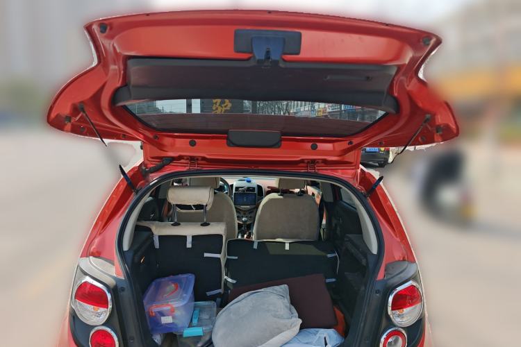 Used Chevrolet Aveo Sonic 2011 Sedan 1.4L Manual Transmission SE