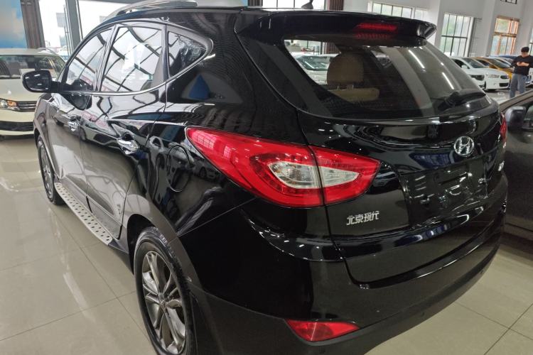 Used Hyundai ix35 2015 2.0L Automatic 2WD Smart Version China V Standard Rear Left 45 Deg