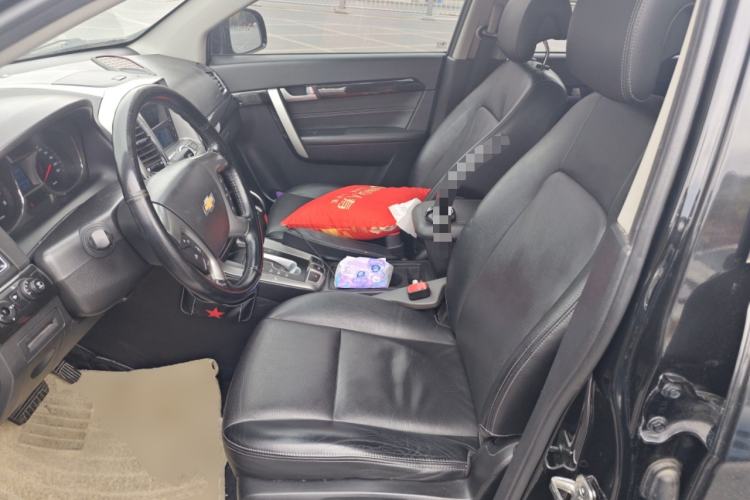 Used Chevrolet Captiva 2015 2.4L 4x4 Flagship Edition 7-Seater