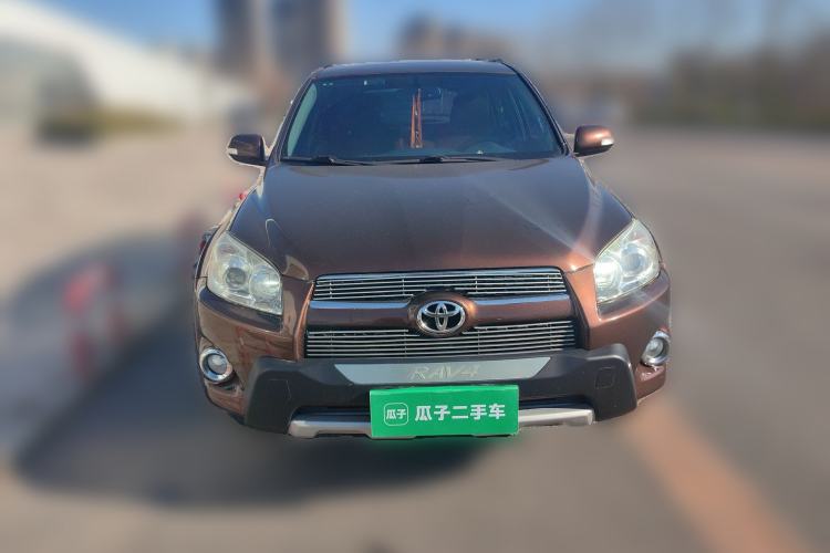 Used Toyota RAV4 2010 2.4L Automatic Deluxe Upgrade Edition Front