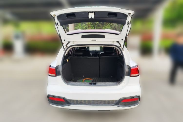 Used Roewe Ei5  Trunk