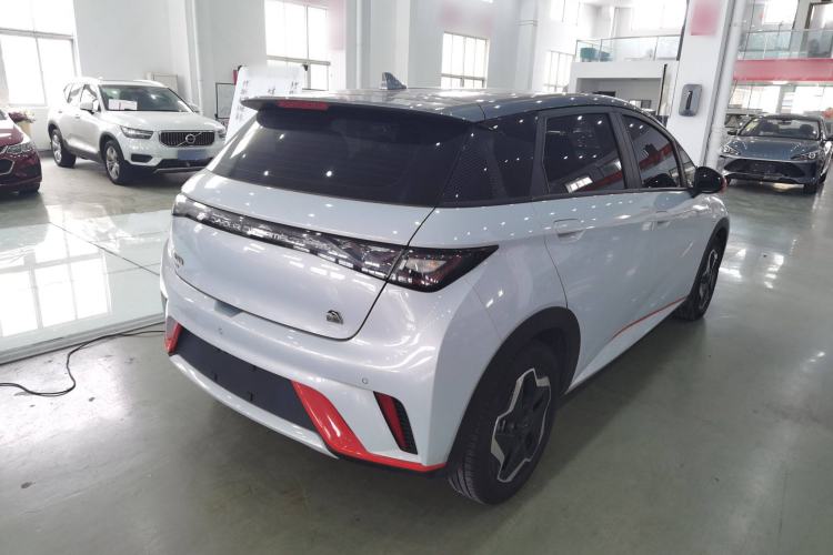 Used BYD Dolphin 2021 405 km Fashion Edition