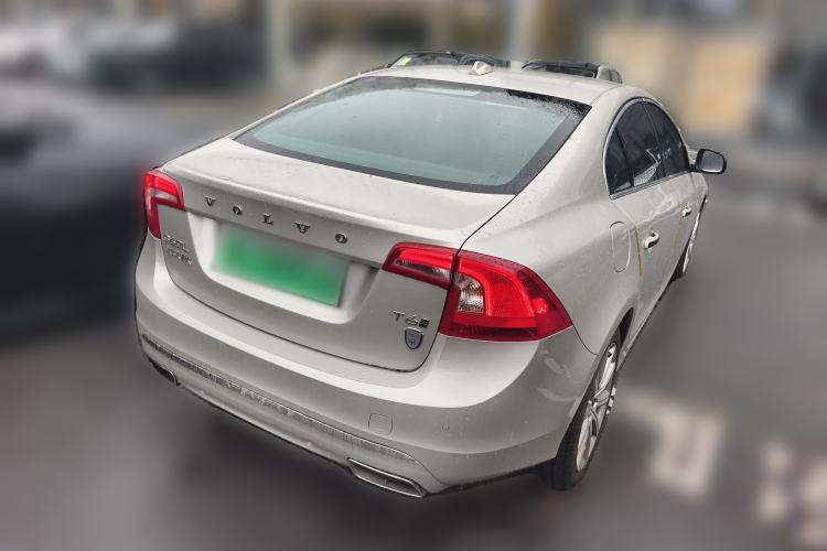 Used Volvo S60 New Energy 2018 S60L E-Drive Hybrid T6 Progressive Edition Rear Right 45 Deg