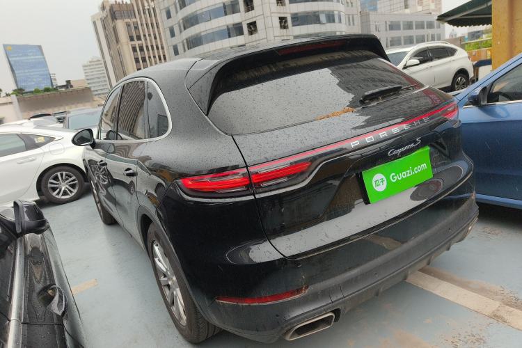 Used Porsche Cayenne 2019 Cayenne 3.0T Rear Left 45 Deg