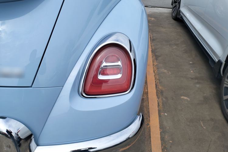 Used ORA Ballet Cat 2022 500 km Swan Lake Edition