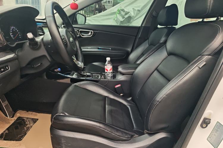 Used Kia K4 2014 1.8L Automatic DLX Left Front Seat