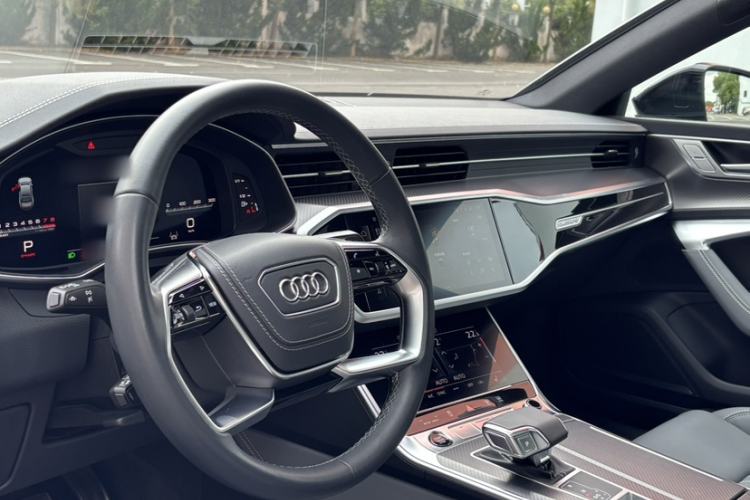 Used Audi A7L 2024 55 TFSI quattro RS Performance Edition
