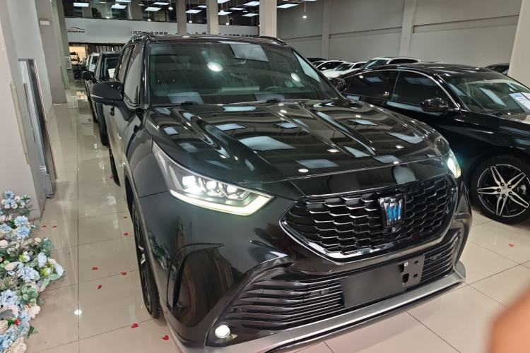 Used Toyota Crown Kluger 2021 2.5L HEV Four-Wheel Drive Premium Edition Front Right 45 Deg