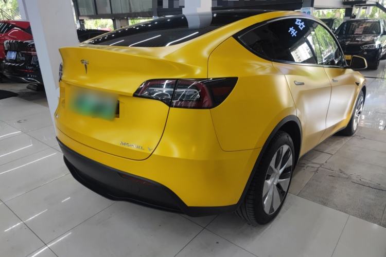 Used Tesla Model Y 2021 Long-Range All-Wheel-Drive Version