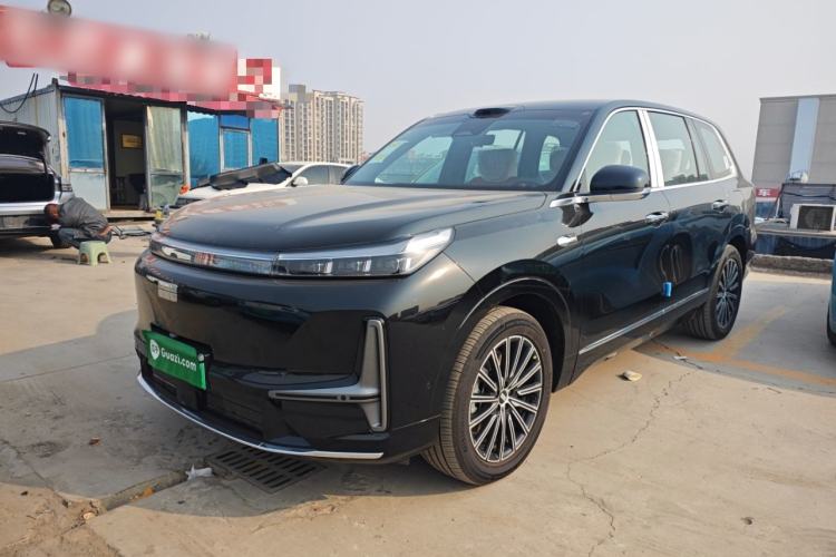 Used Geely Galaxy M9 2025 Model 230km Two-Wheel-Drive Smart Navigation Edition