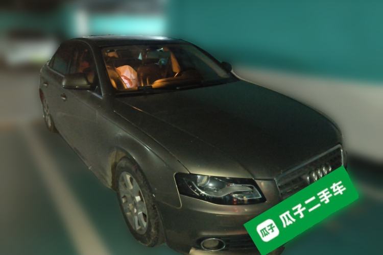 Used Audi A4L 2011 2.0 TFSI Comfort Model
