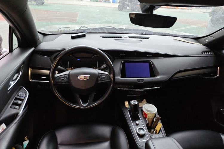 Used Cadillac XT4 2018 28T Two-Wheel-Drive Luxury Model