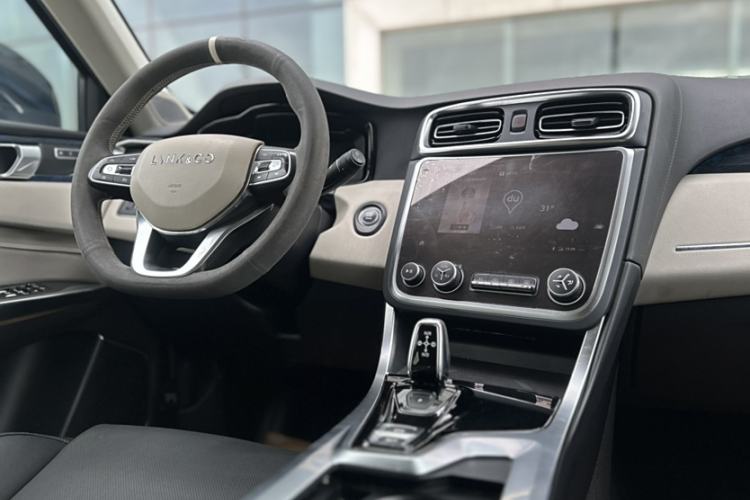 Used Lynk & Co 01 2019 2.0T Two-Wheel Drive Zhaopu Version China VI Standard