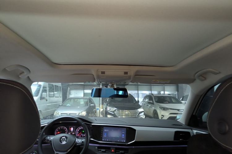 Used Volkswagen Tayron 2019 330TSI Two-Wheel Drive Luxury Model China VI Standard Headliner